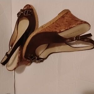 #FREE Etienne aigner signature wedge peeptoe heels3.5" #with bundle